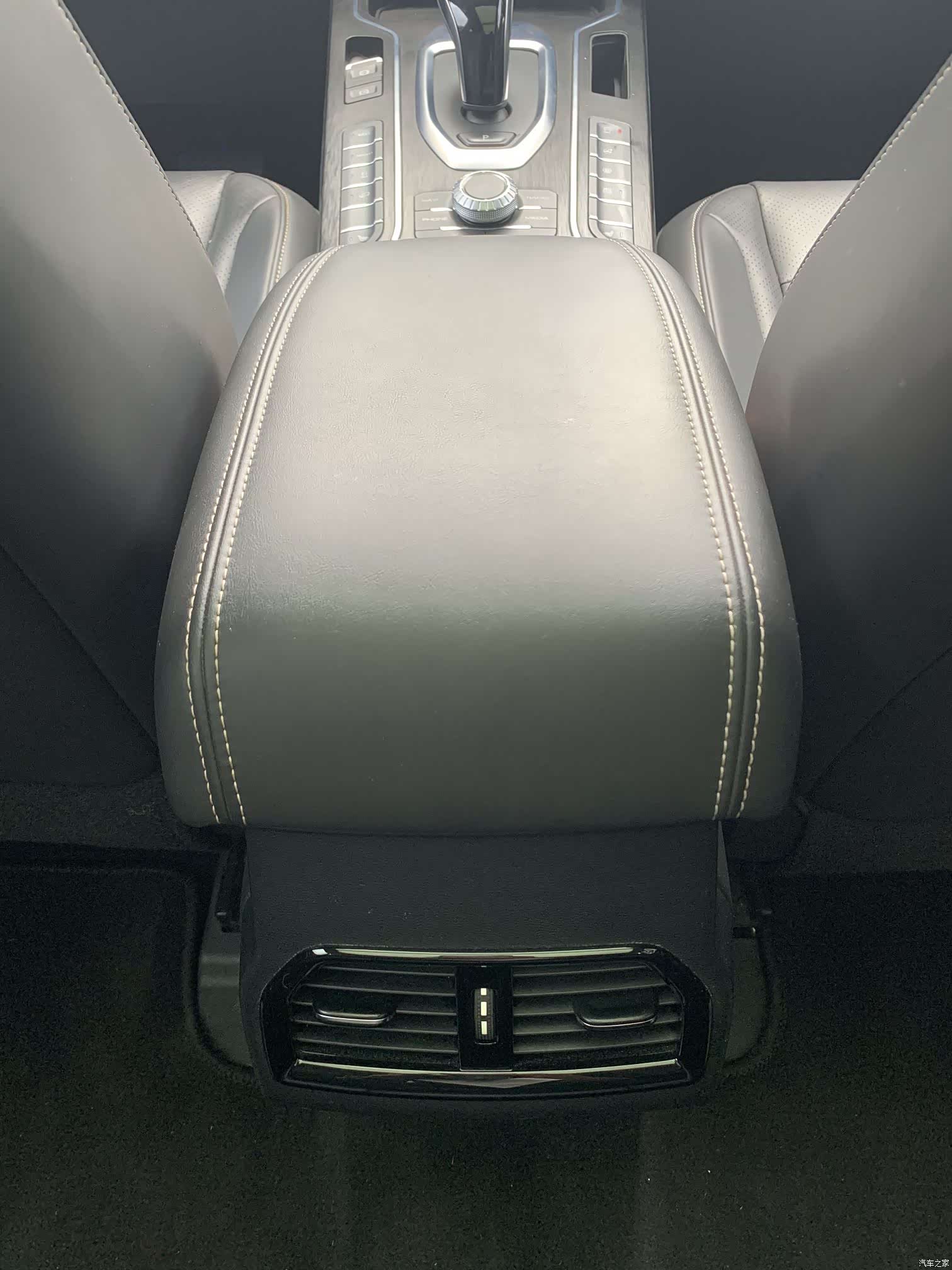 WEY VV6, 2020 11