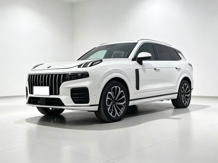 Lynk & Co 09