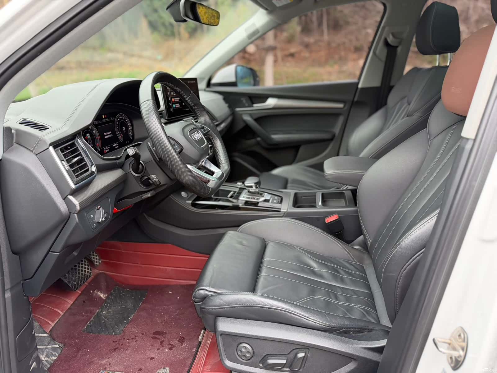 Audi Q5L, 2021 4