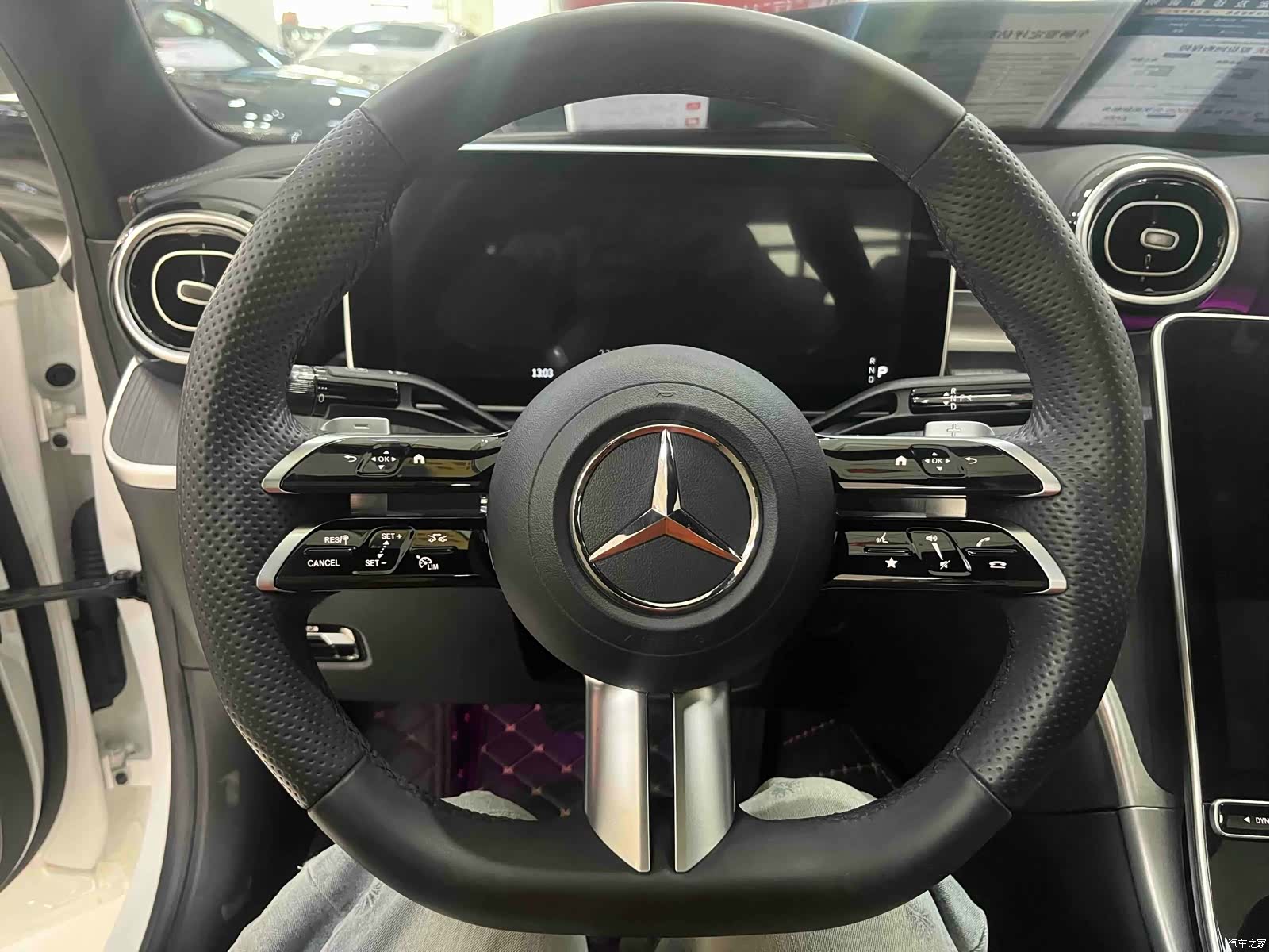 Mercedes-Benz C-Class, 2023 все фото