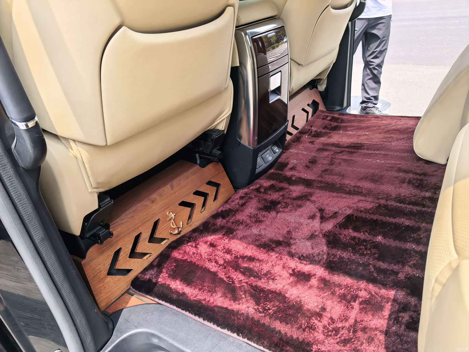 Toyota Alphard, 2015 7