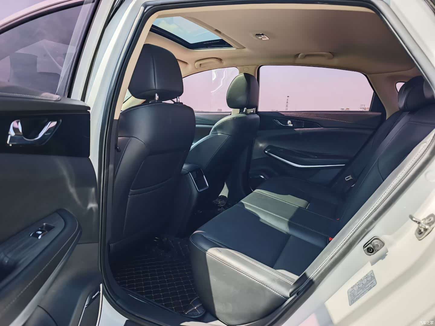 Changan CC, 2020 9