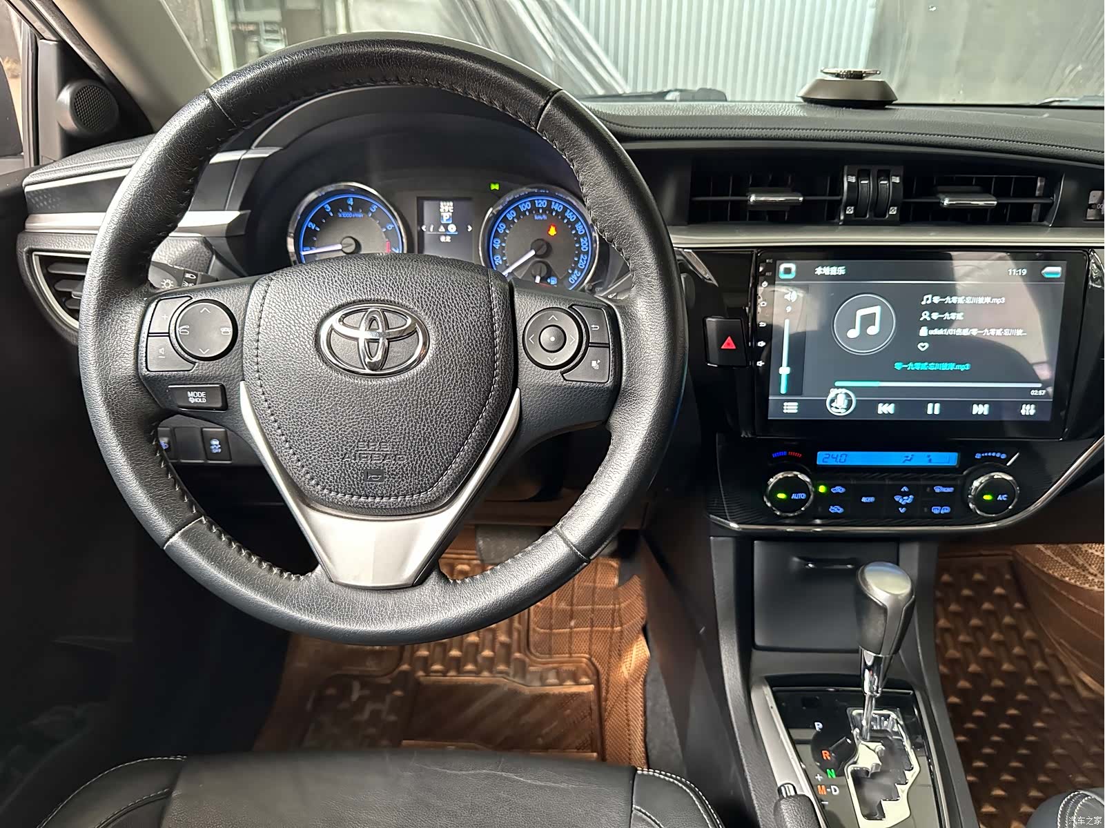 Toyota Corolla, 2014 10