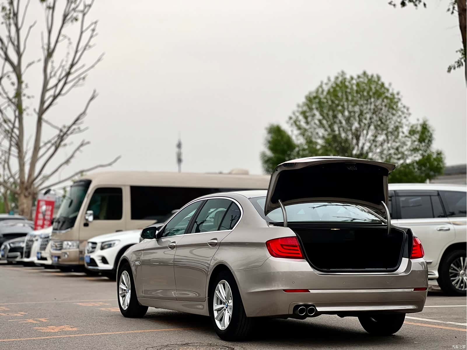 BMW 5 Series, 2012 все фото