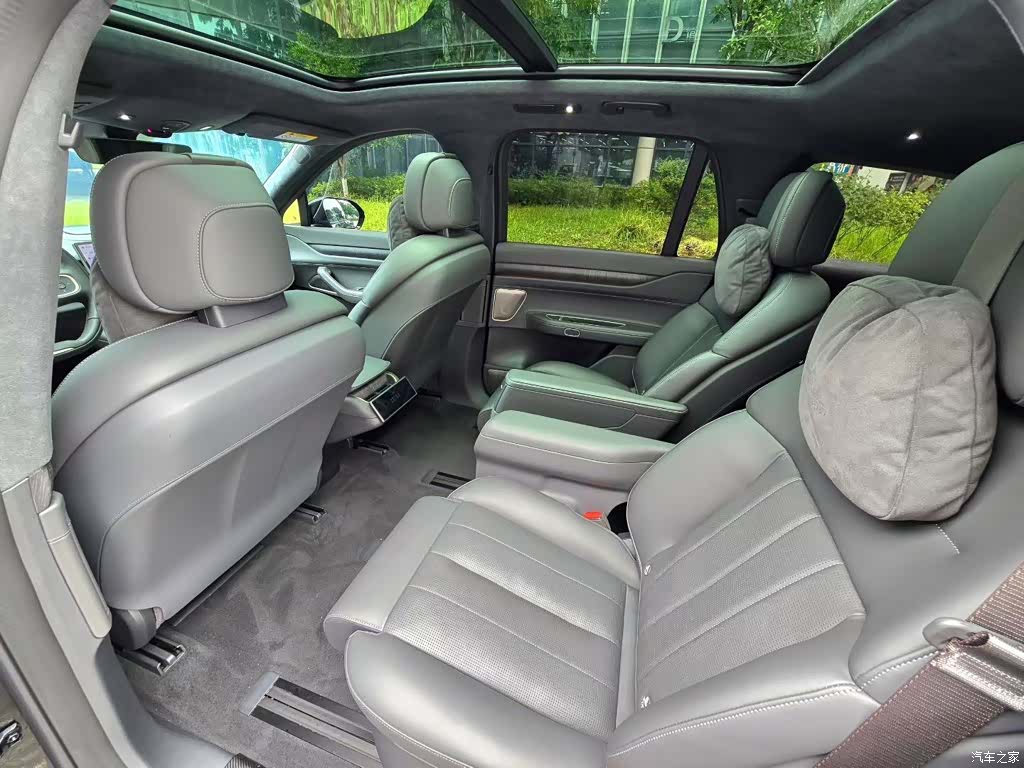 NIO ES8, 2025 все фото