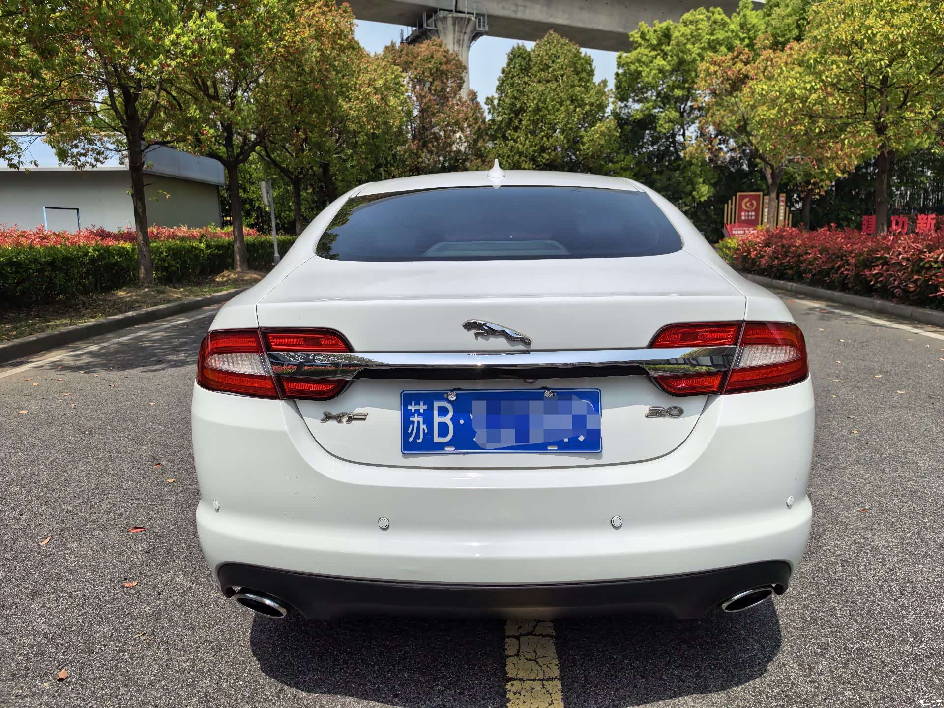 Jaguar XF, 2013 6