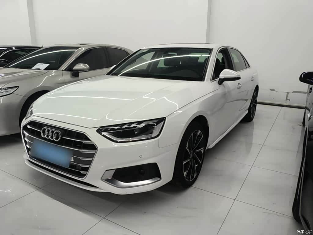 Audi A4L, 2022 1