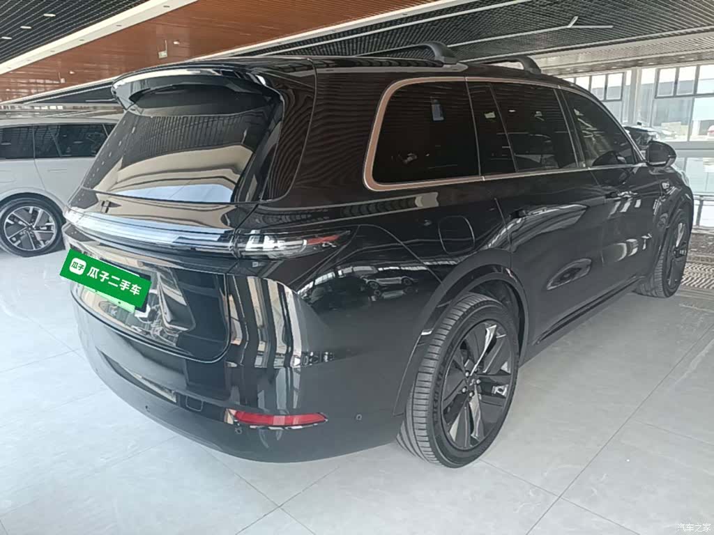 Li Auto L9, 2023 7