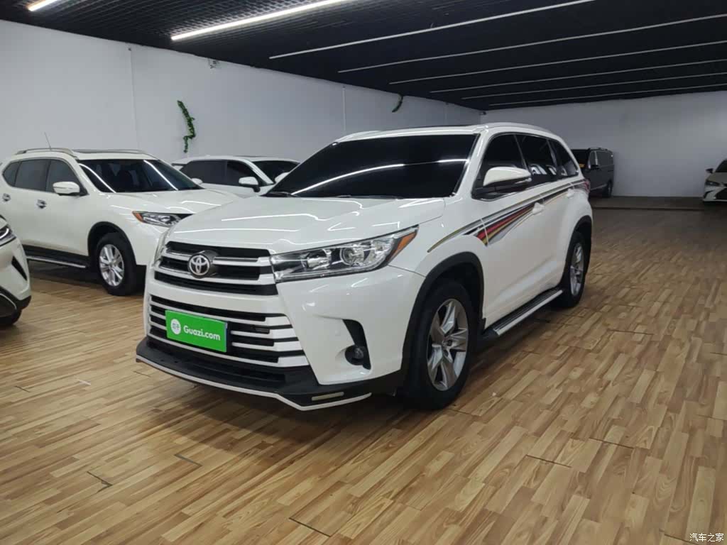 Toyota Highlander, 2016 1