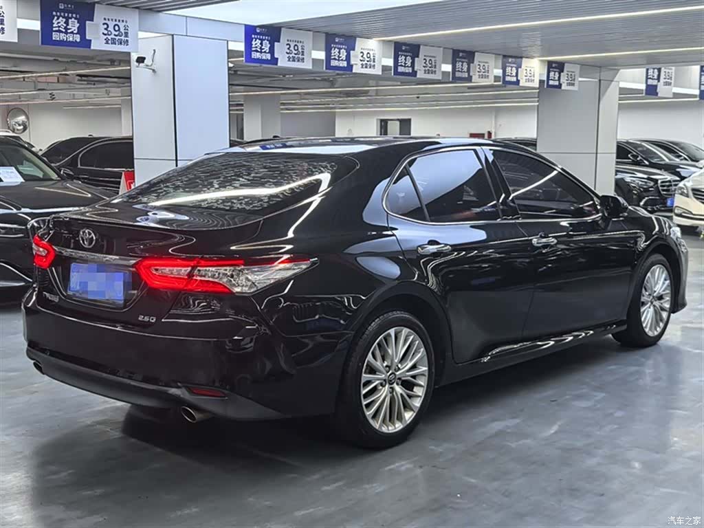 Toyota Camry, 2020 18