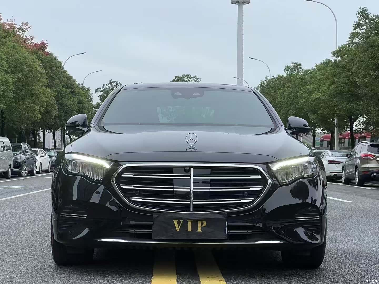 Mercedes-Benz E-Class, 2024 2