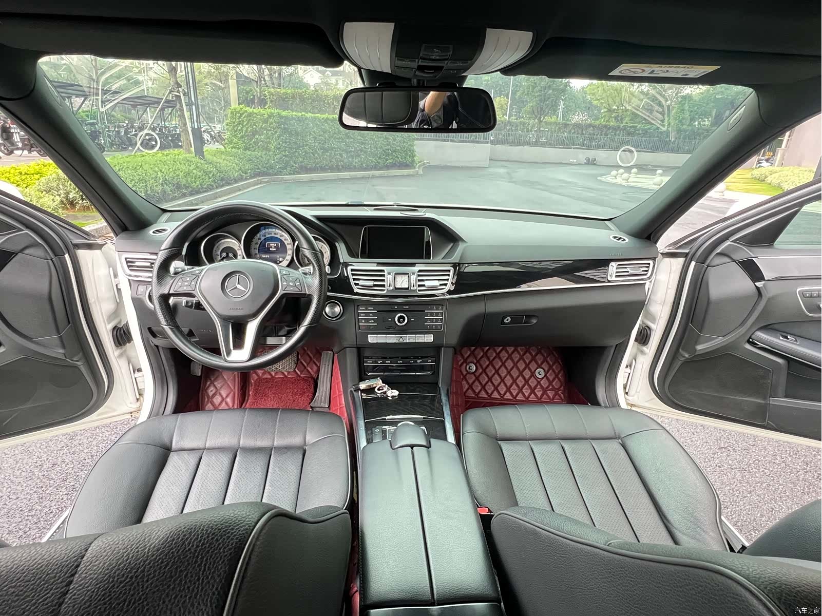 Mercedes-Benz E-Class, 2016 12