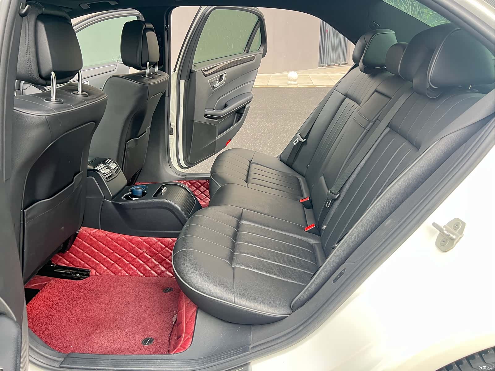 Mercedes-Benz E-Class, 2016 14