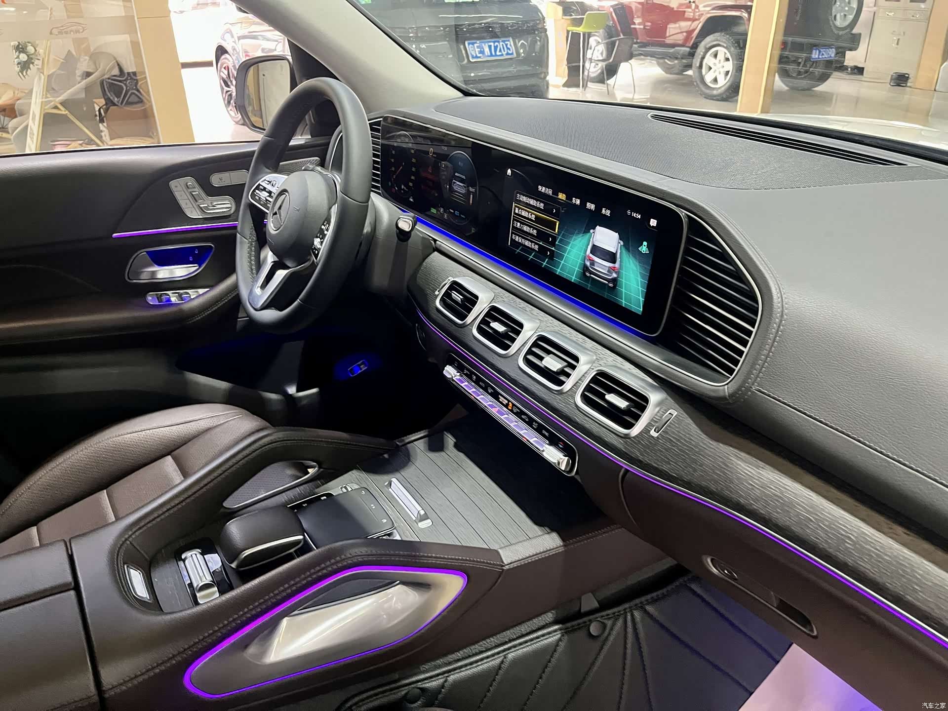 Mercedes-Benz GLE, 2019 14