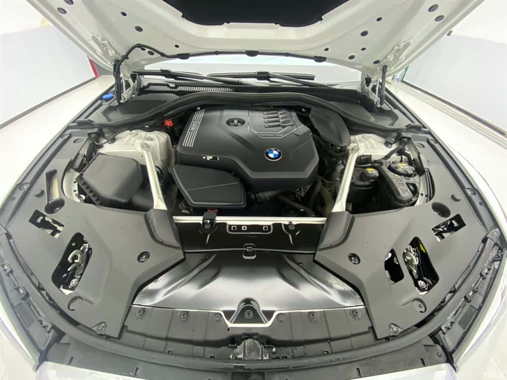 BMW 5 Series, 2022 12