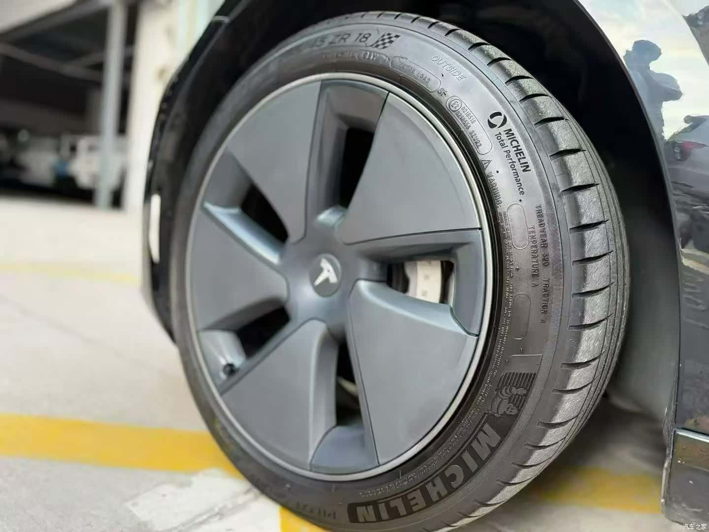 Tesla Model 3, 2021 9