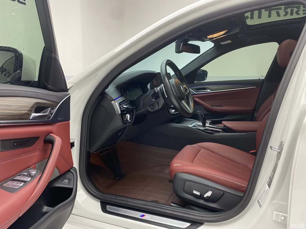 BMW 5 Series, 2022 17