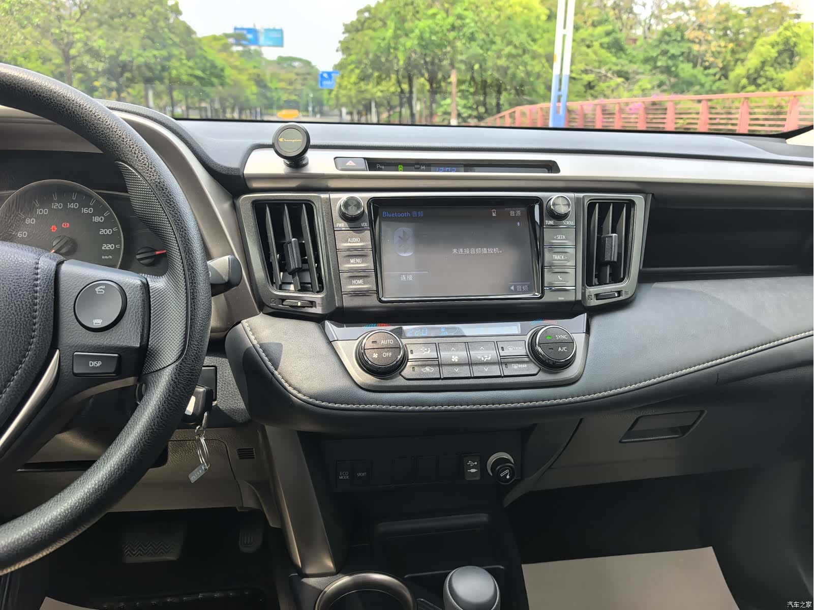 Toyota RAV4, 2016 16