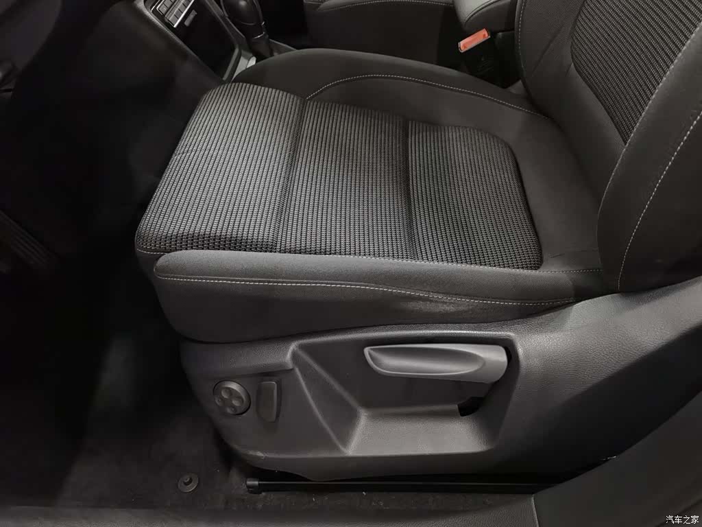 Volkswagen Xia, 2016 20