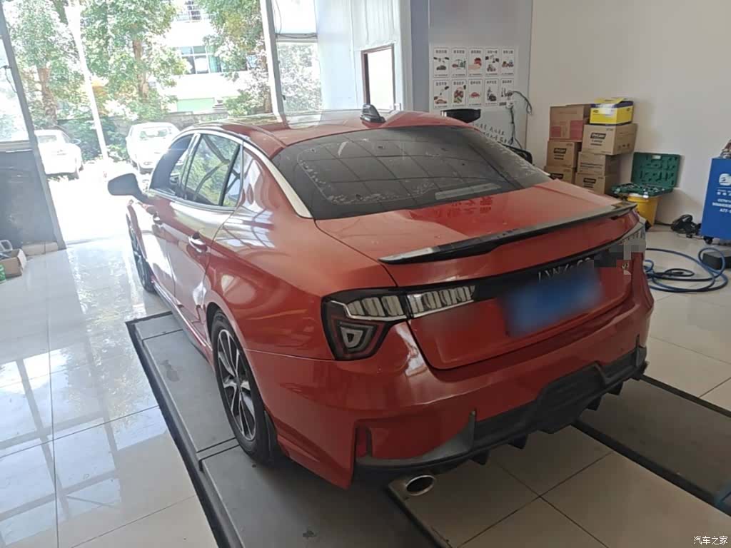 Lynk & Co 02, 2020 все фото