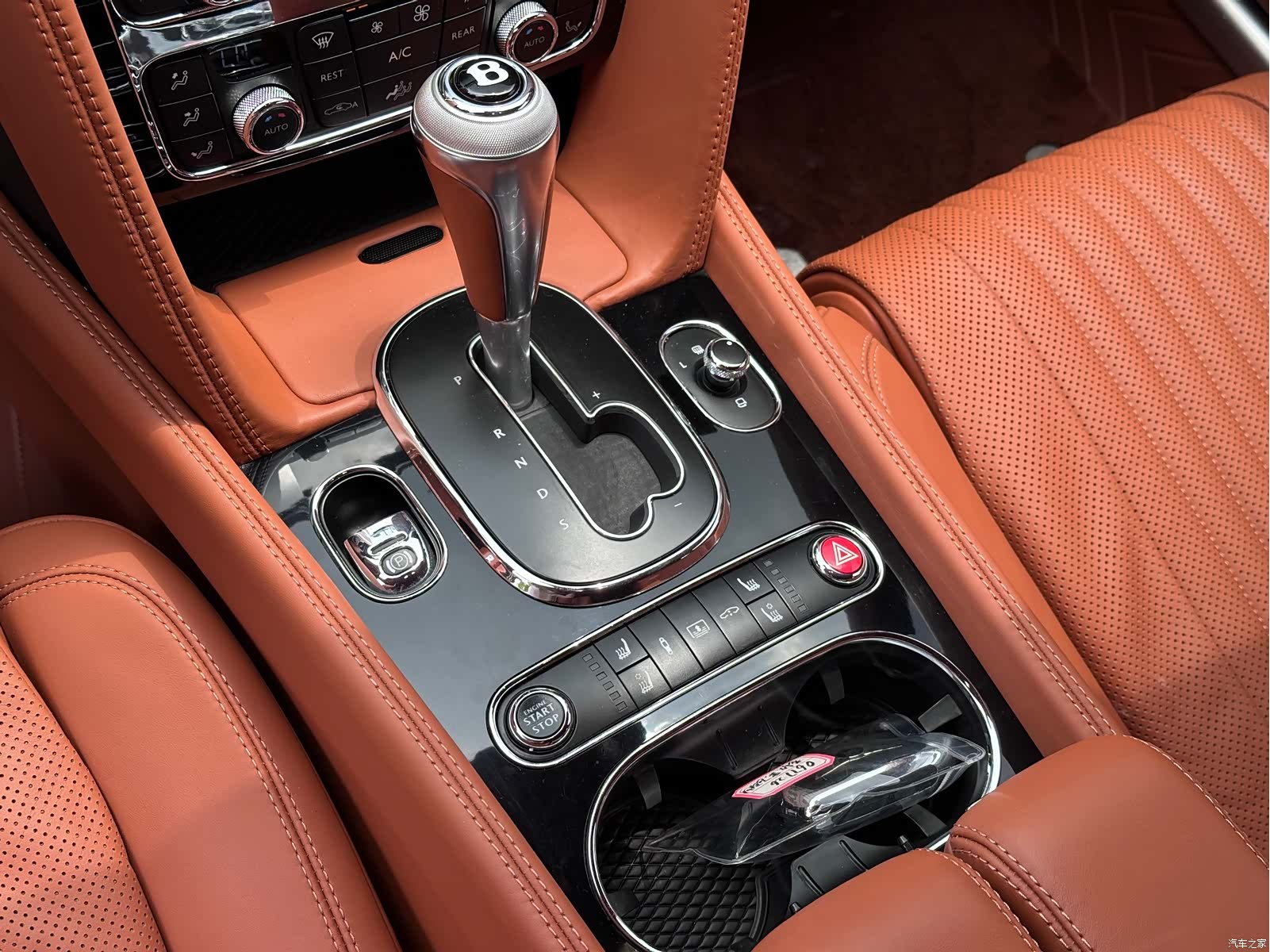 Bentley Flying Spur, 2019 13