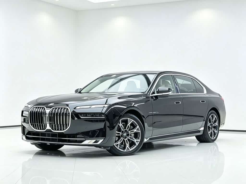 BMW 7 Series 7 2023 735Li Luxury