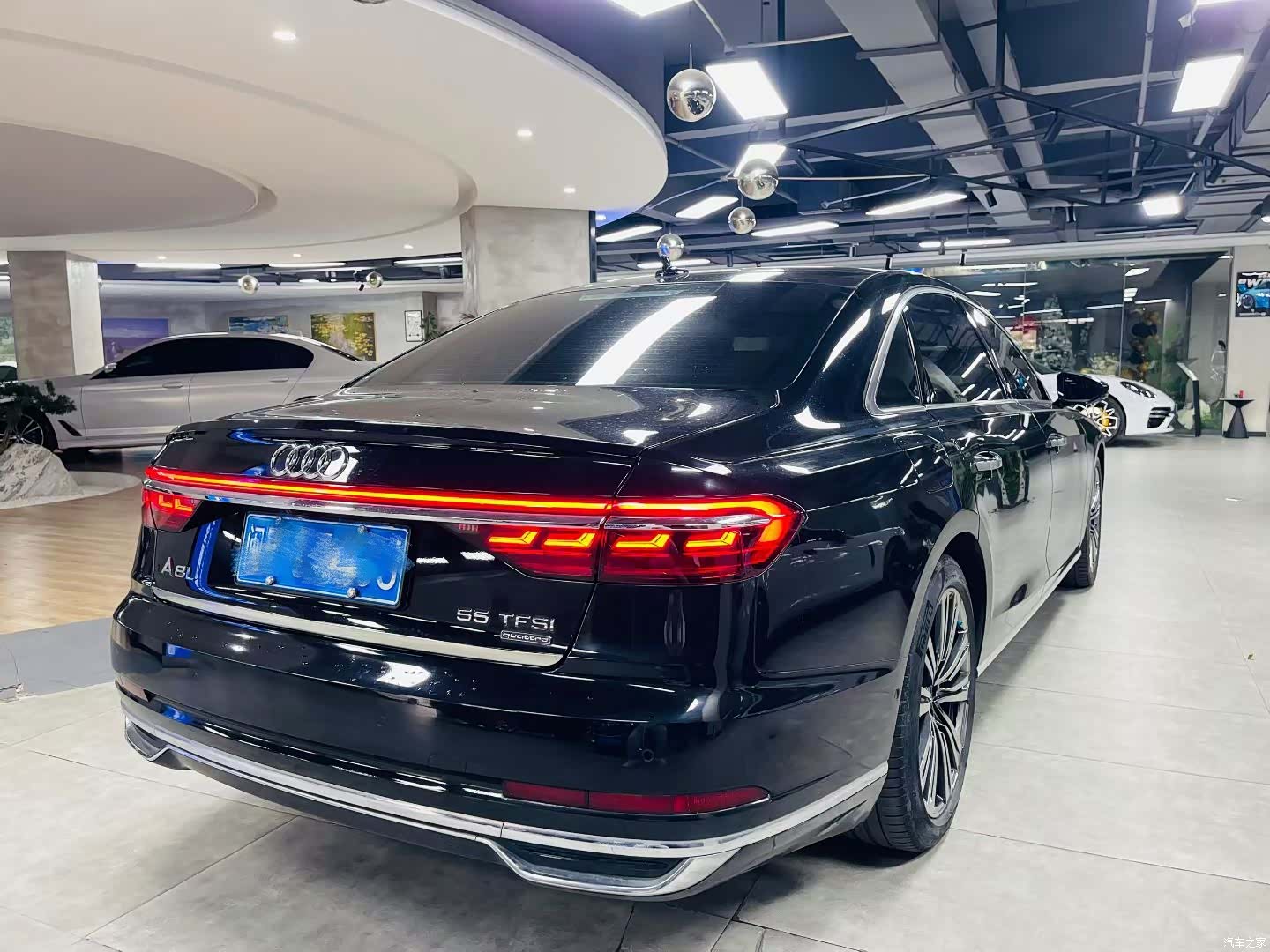 Audi A8L, 2020 4