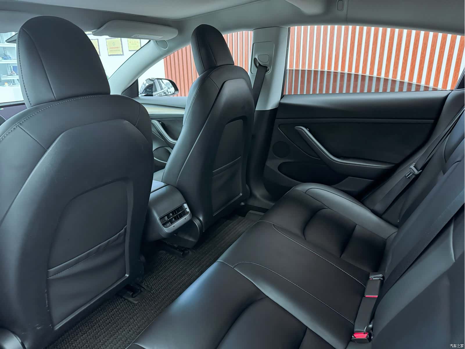 Tesla Model 3, 2023 9