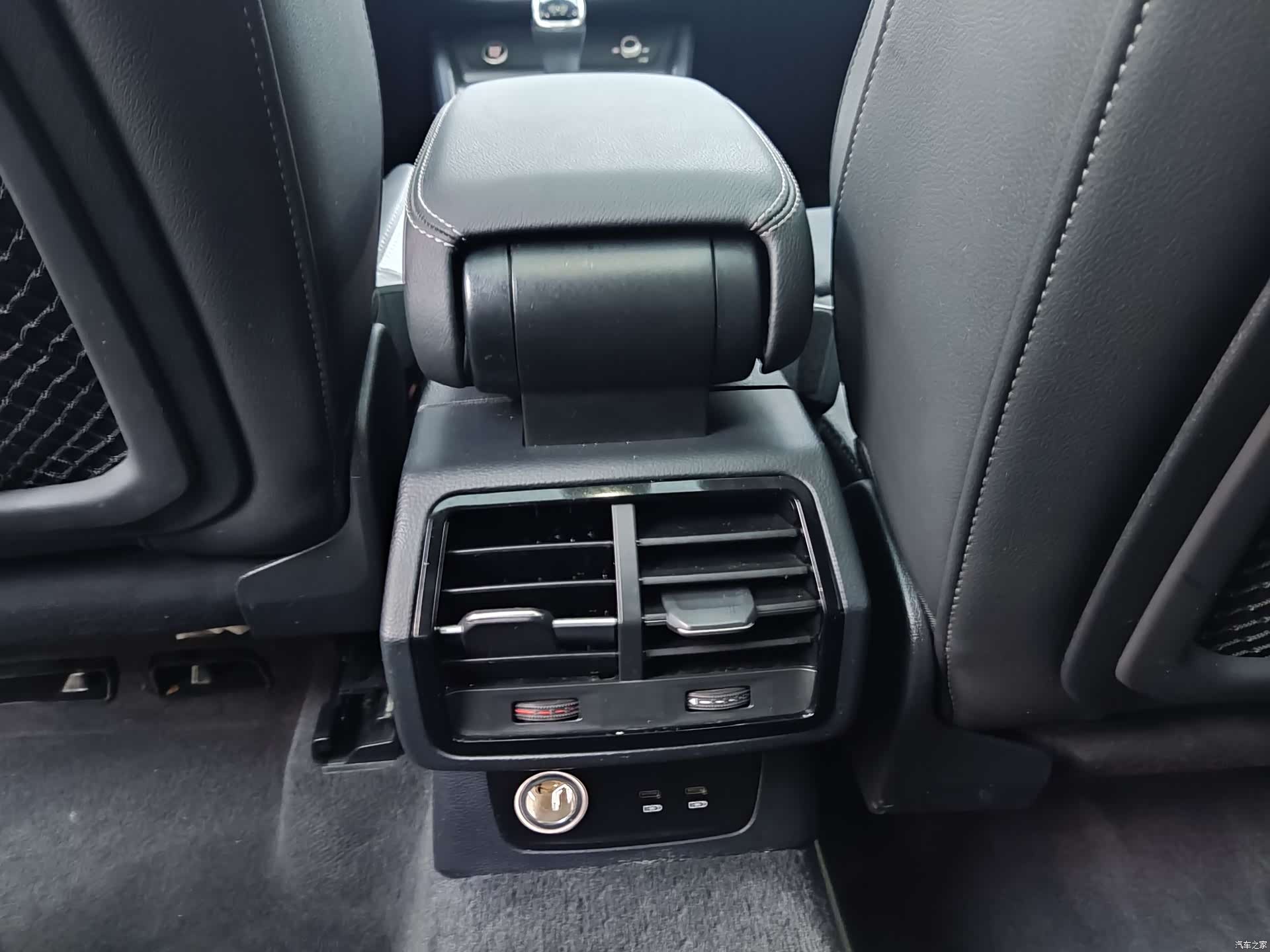 Audi Q3, 2022 13