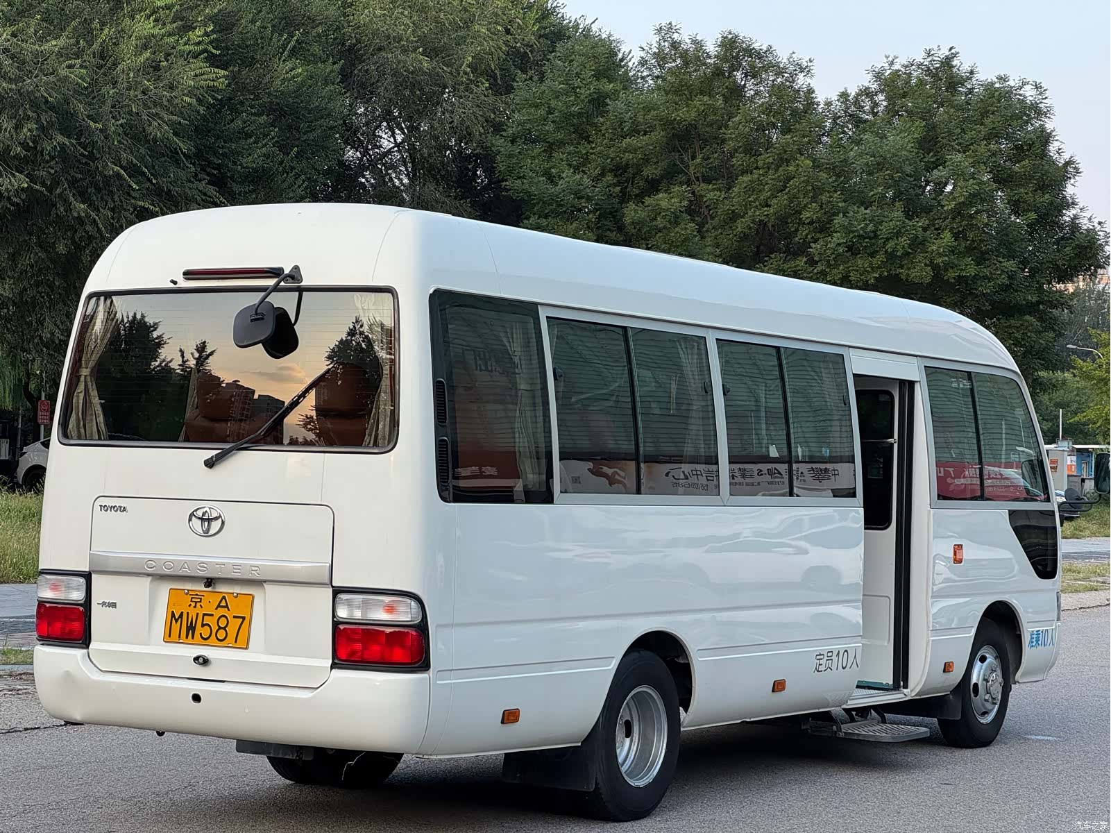 Toyota Coaster, 2015 все фото