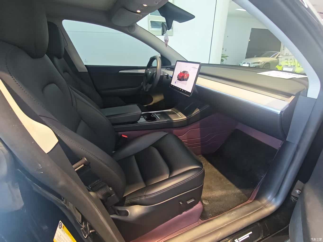 Tesla Model Y, 2023 8