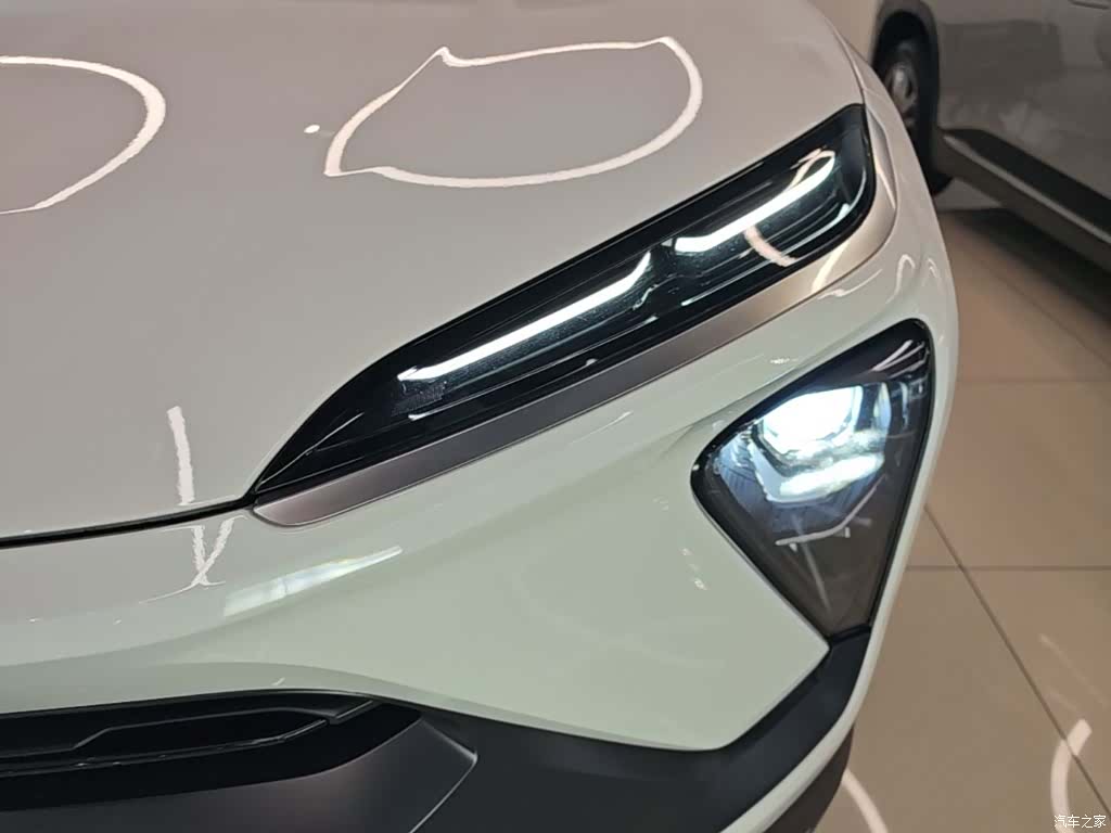 NIO ES6, 2022 24