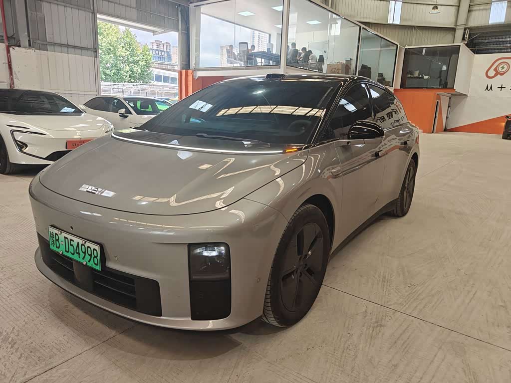 Li Auto i6