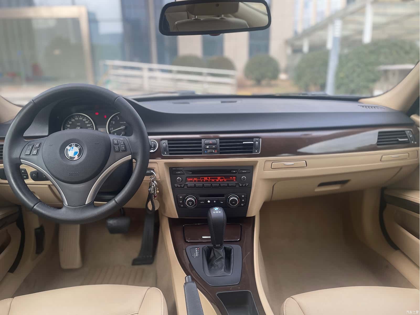 BMW 3 Series, 2010 8