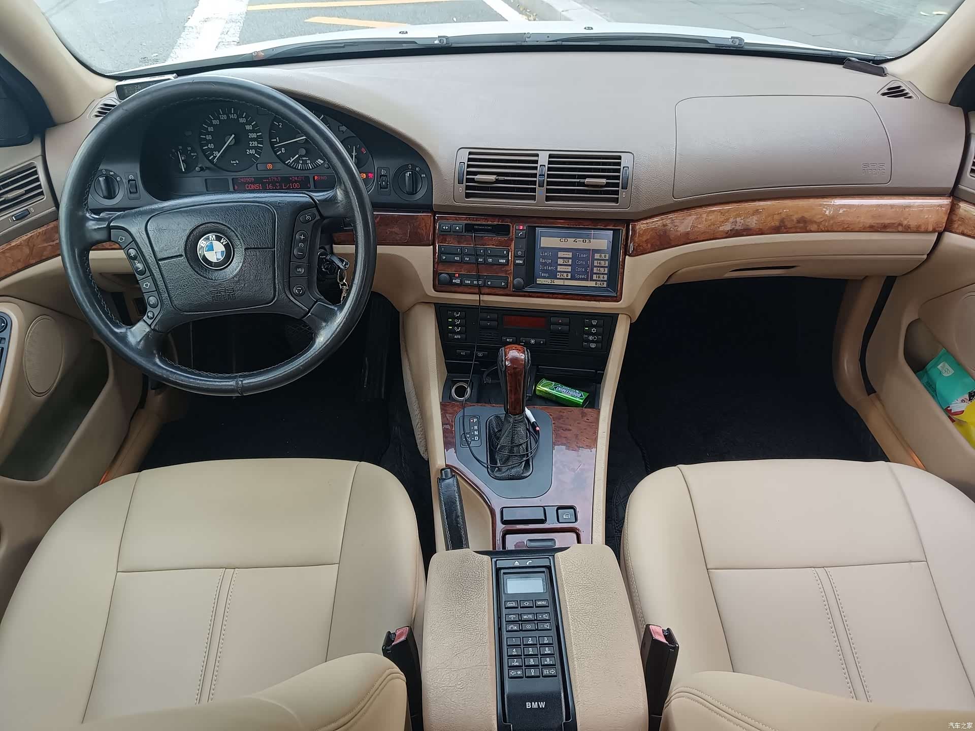 BMW 5 Series, 2001 14