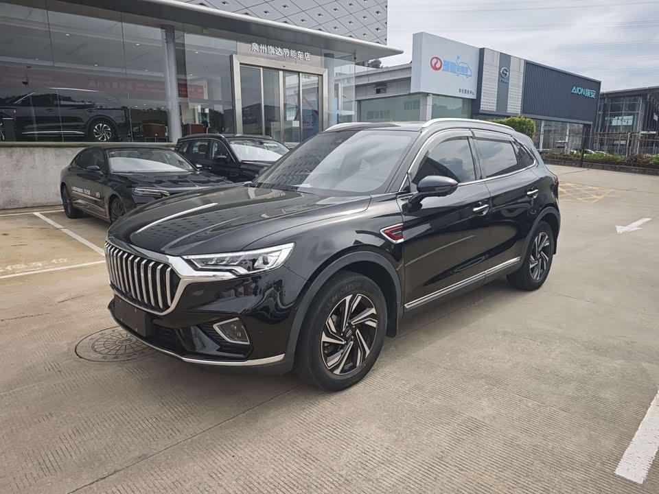 Hongqi HS5