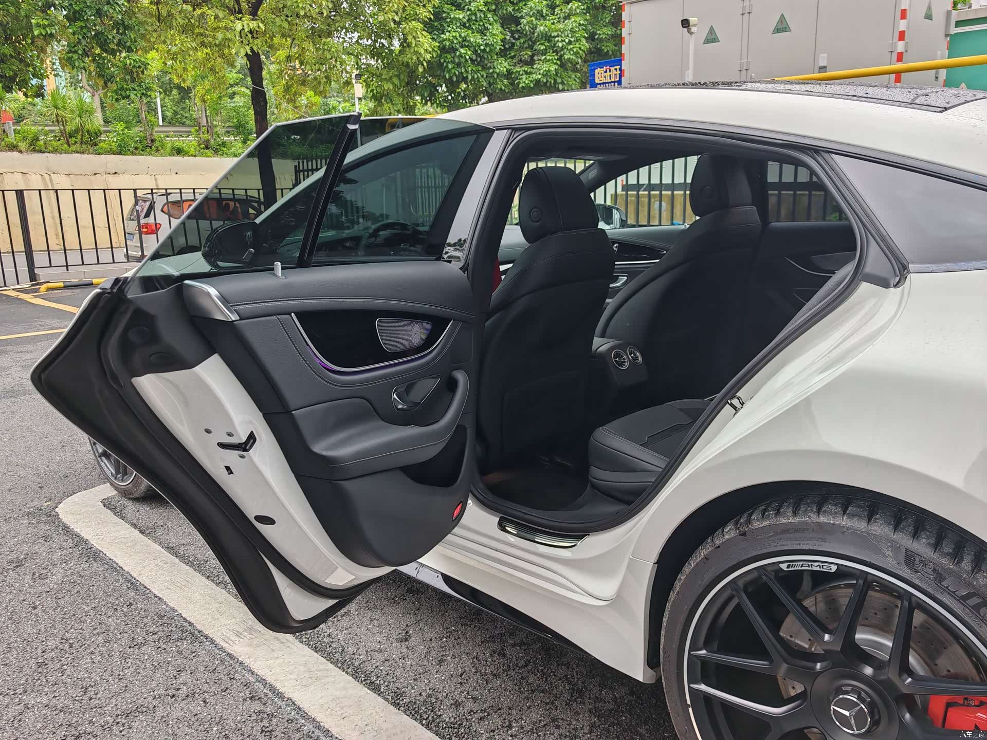 MG AMG, 2025 10