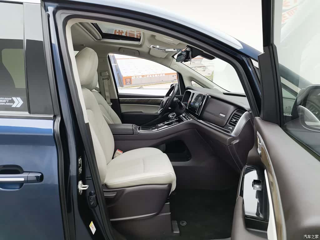 Trumpchi M8, 2021 23