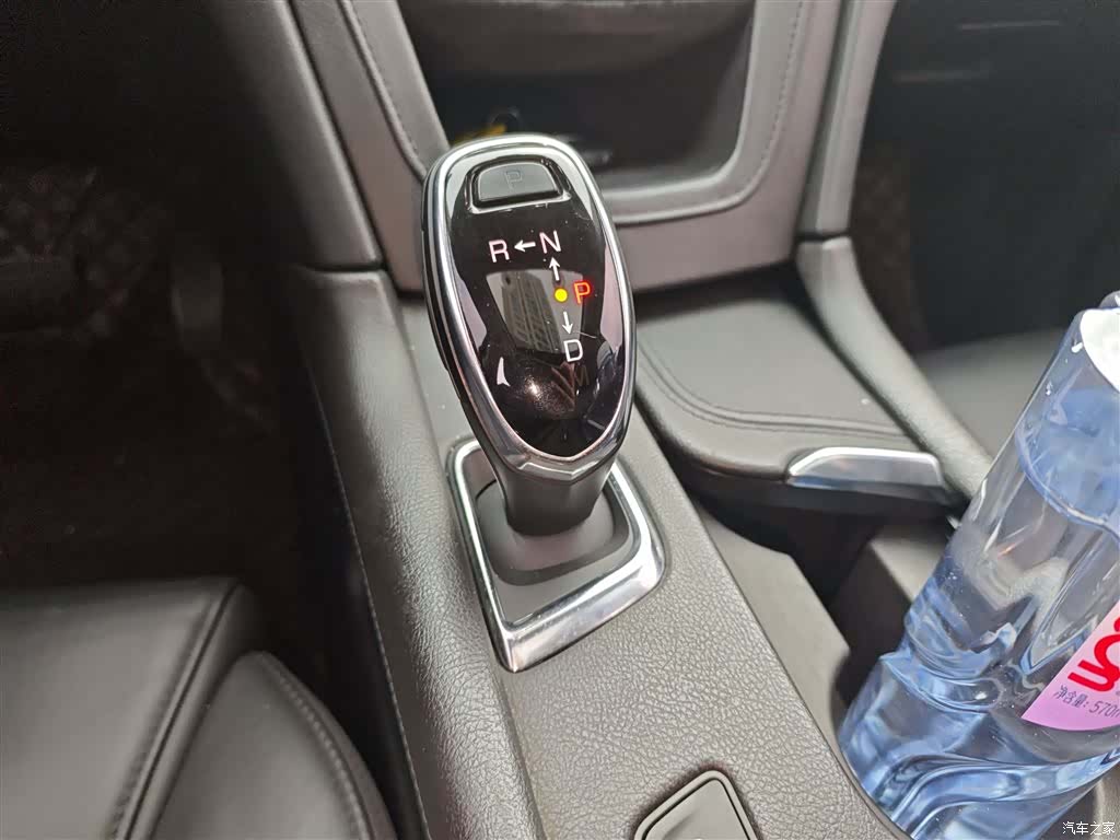 Cadillac XT5, 2018 10