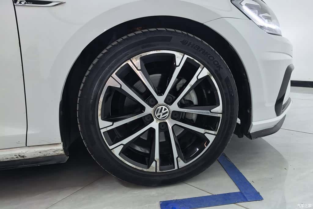 Volkswagen Golf, 2020 6