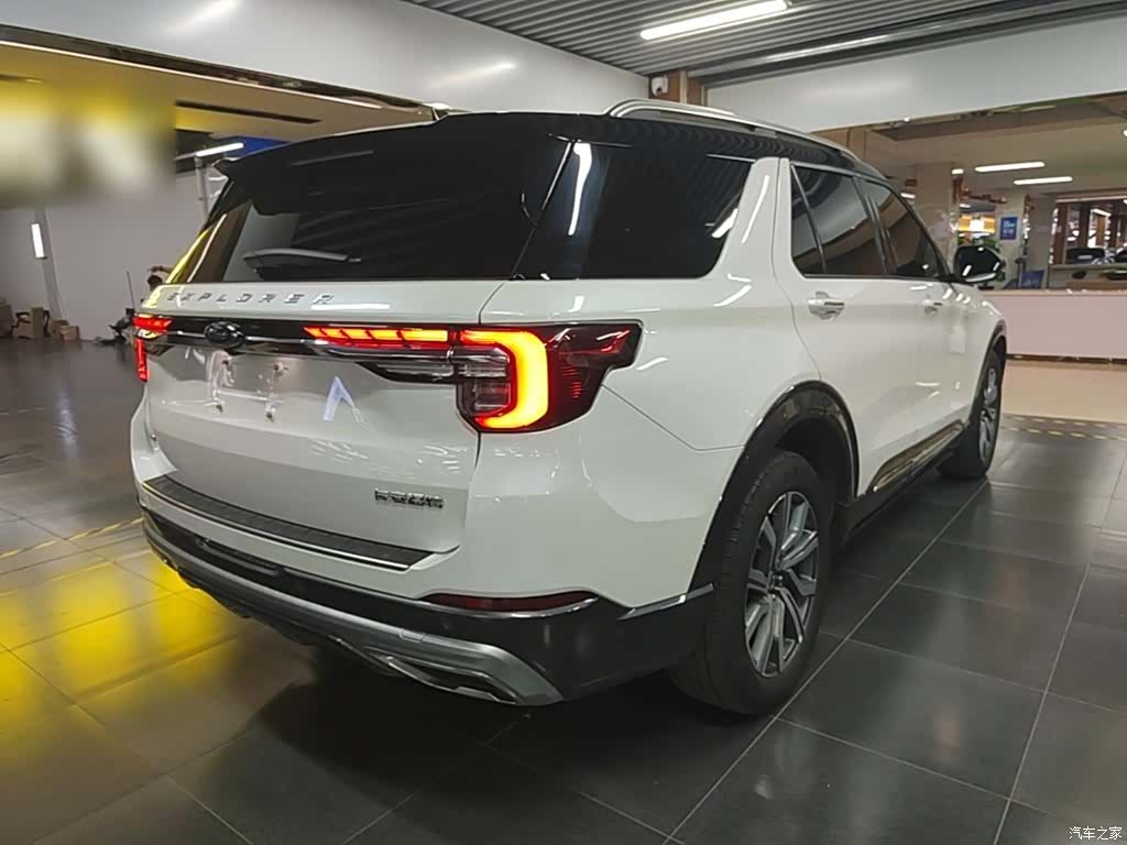 Ford Explorer, 2024 7