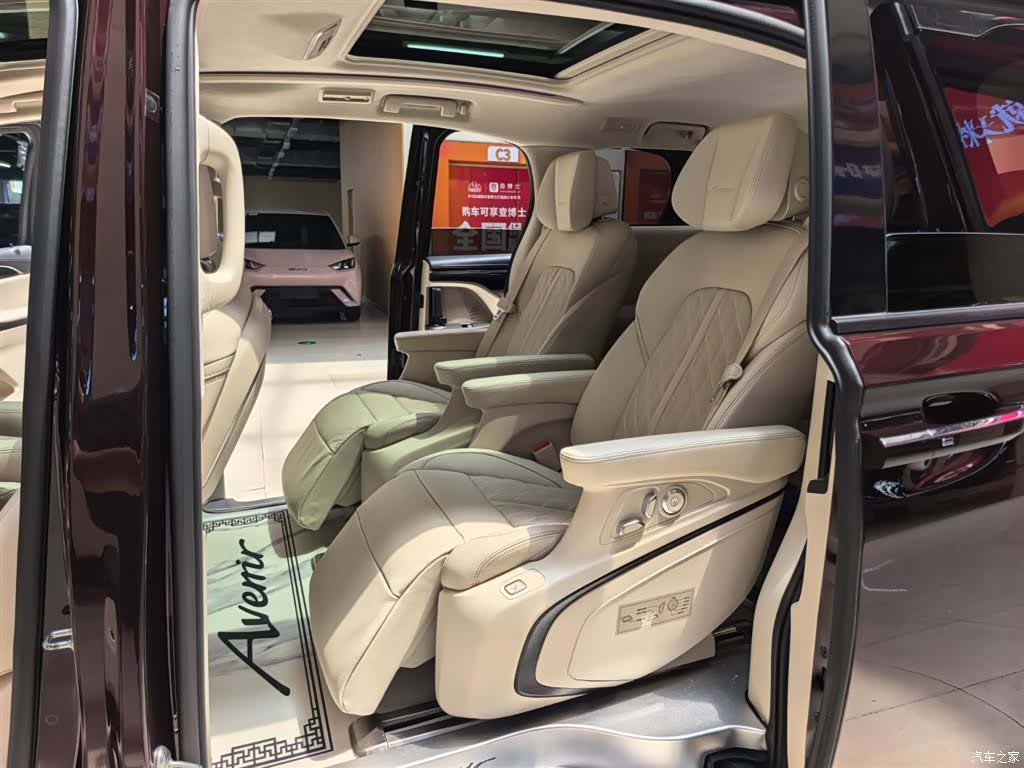 Buick GL8, 2021 7