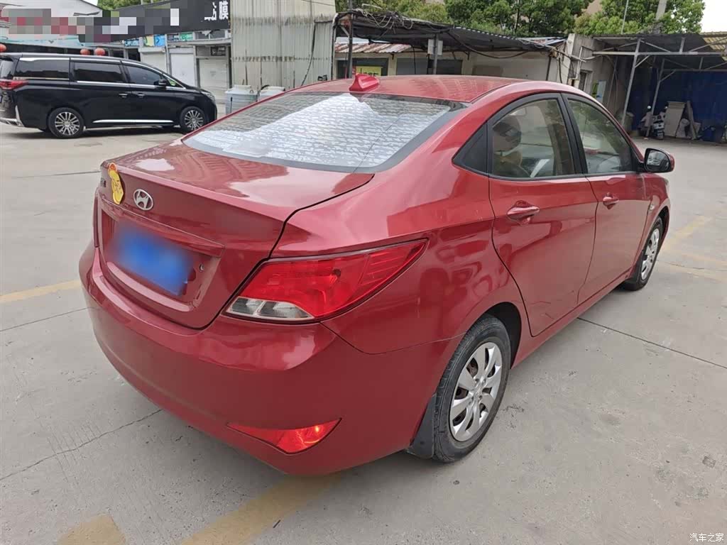 Hyundai GLS, 2014 7