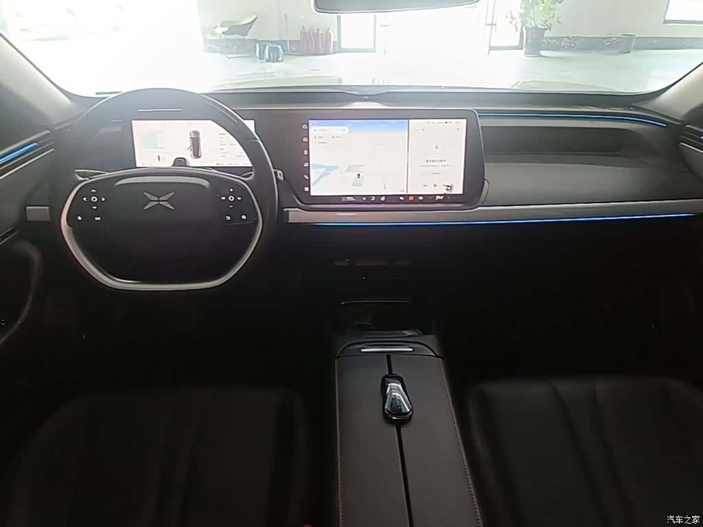 Xpeng P7, 2022 10