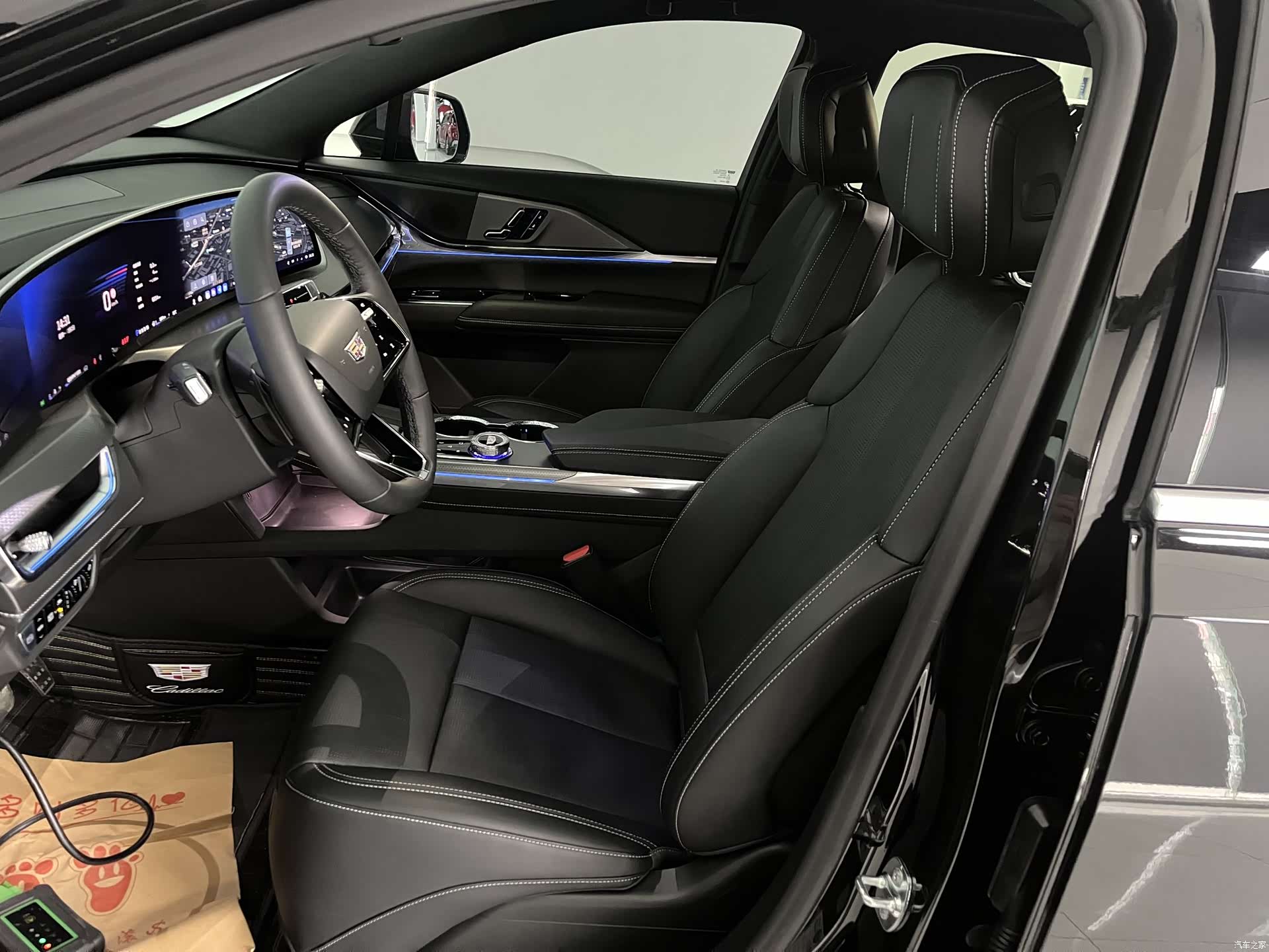 Cadillac XT5, 2025 7
