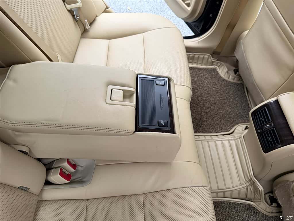 Toyota Camry, 2017 18