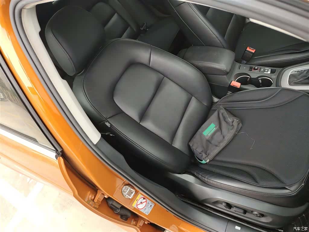 Audi Q3, 2016 25