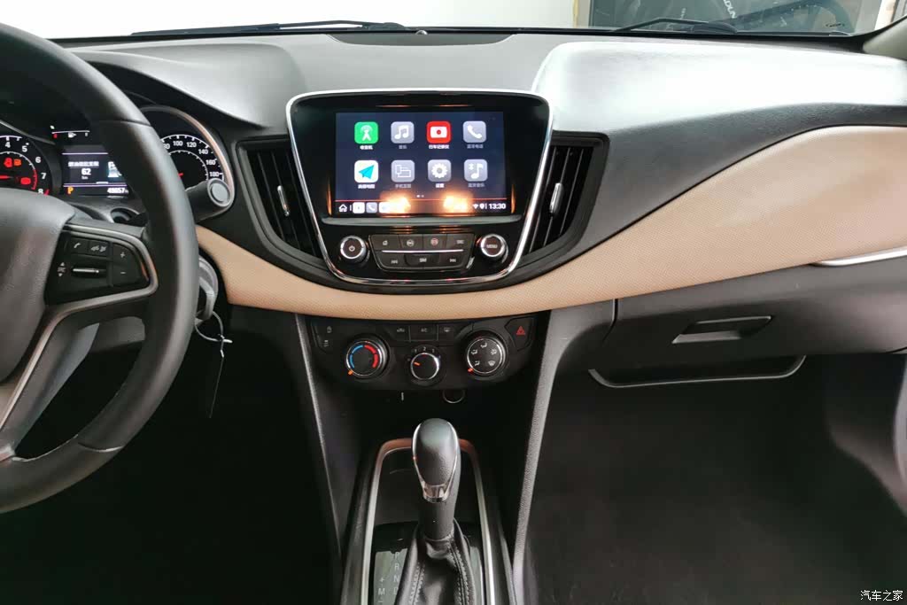 Chevrolet 320, 2021 13
