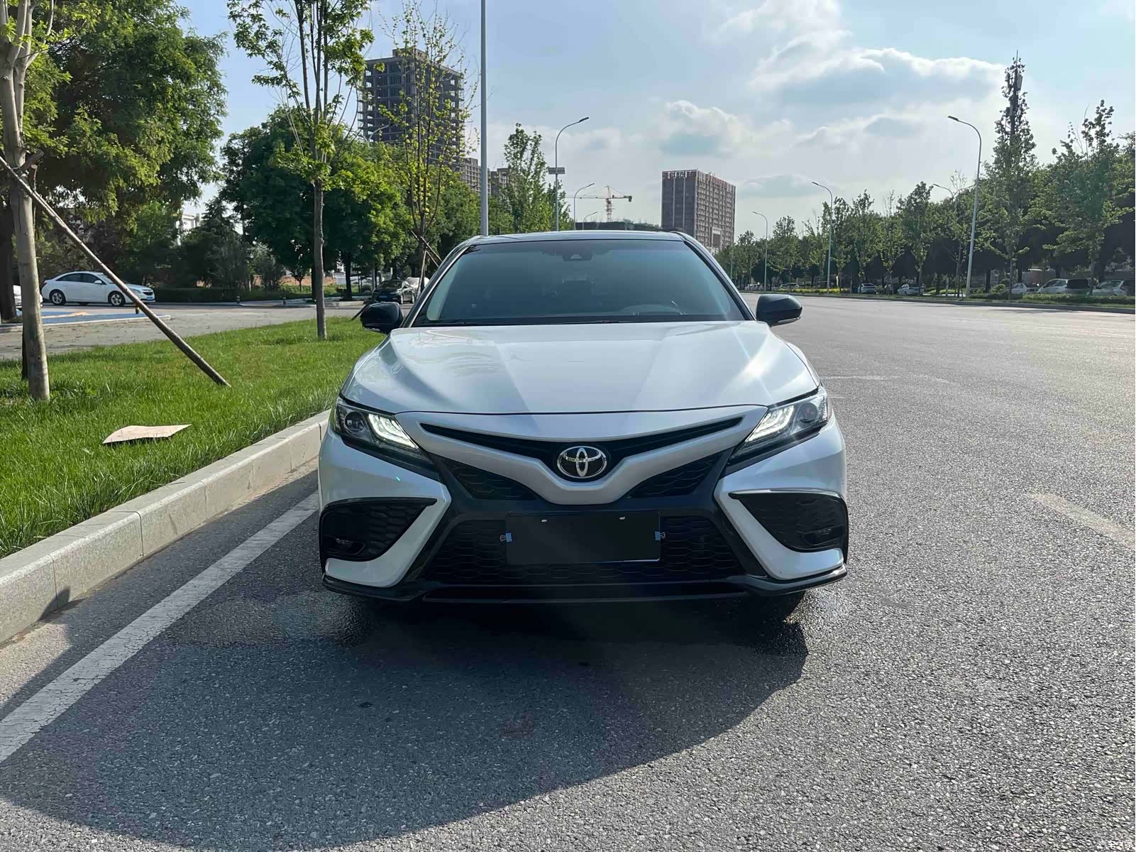 Toyota Camry, 2023 2