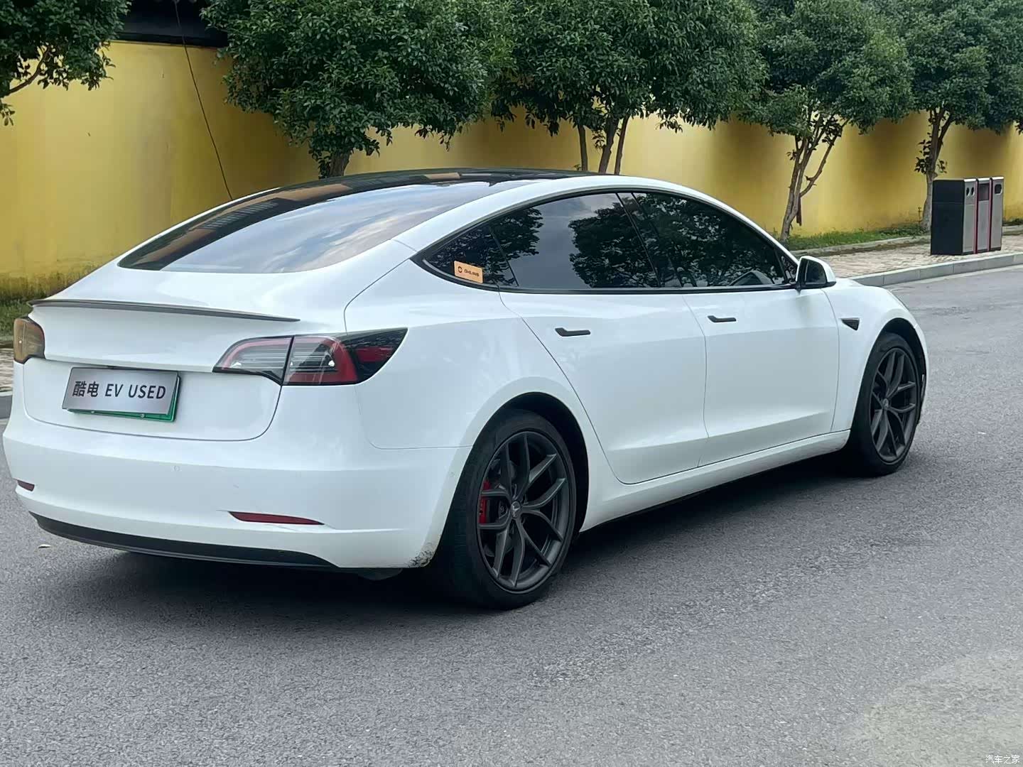 Tesla Model 3, 2022 9